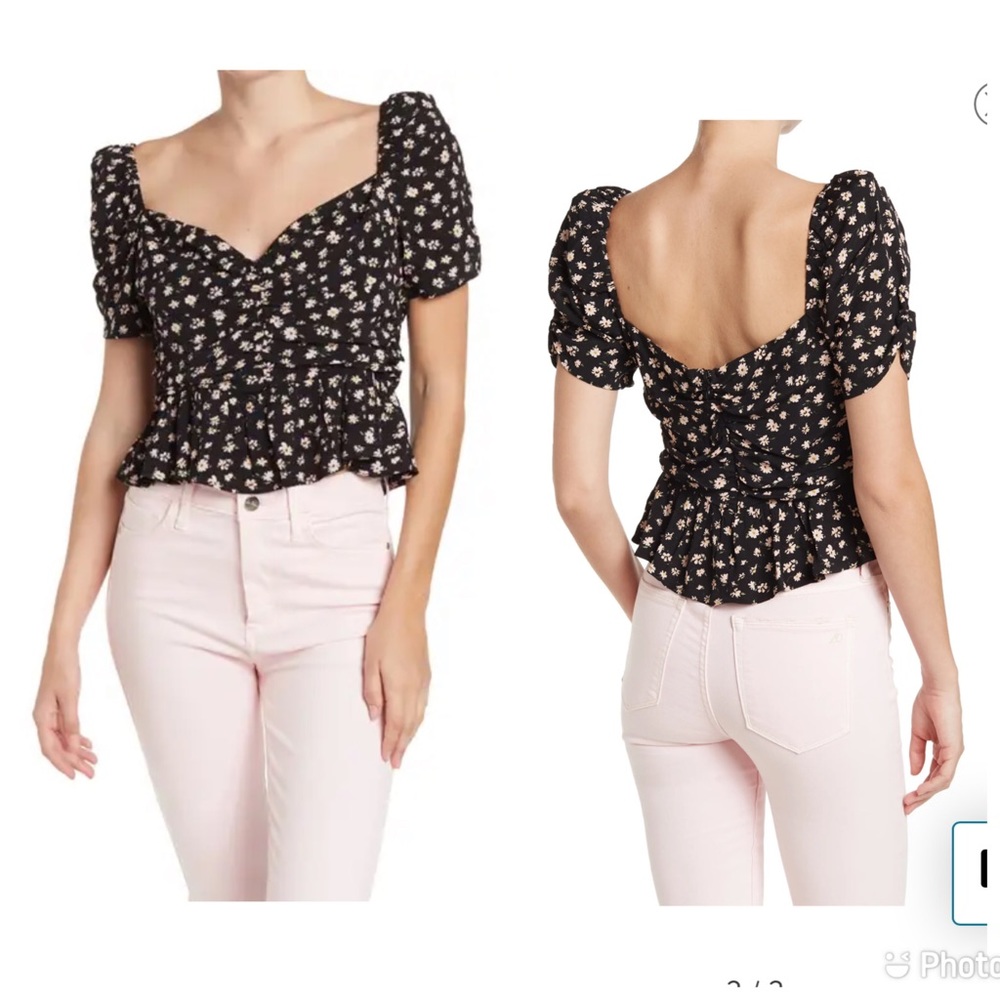 ❌ASTR THE LABEL Short Sleeve Top Floral Print Sweetheart Neckline Medium